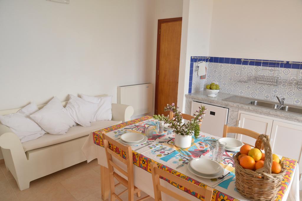 Marco Polo Casa Vacanze Поллина Экстерьер фото